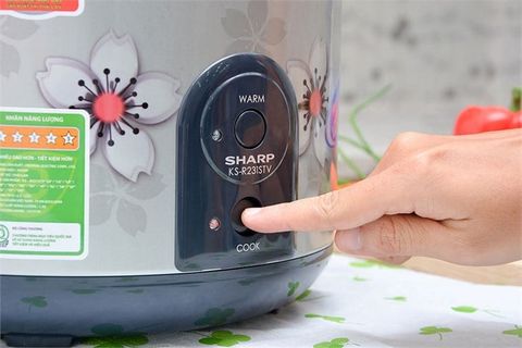 Nồi cơm nắp gài Sharp 2.2 lít KS-R231STV