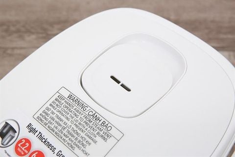 Nồi cơm điện tử Panasonic 1 lít SR-CL108WRA