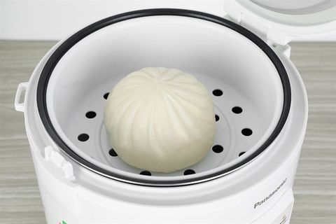 Nồi cơm nắp gài Panasonic 1 lít SR-MVN10FRAX