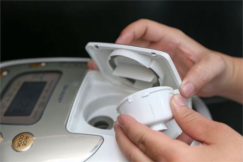 Nồi cơm điện tử Sharp 1.8 lít KS-TH18-GL