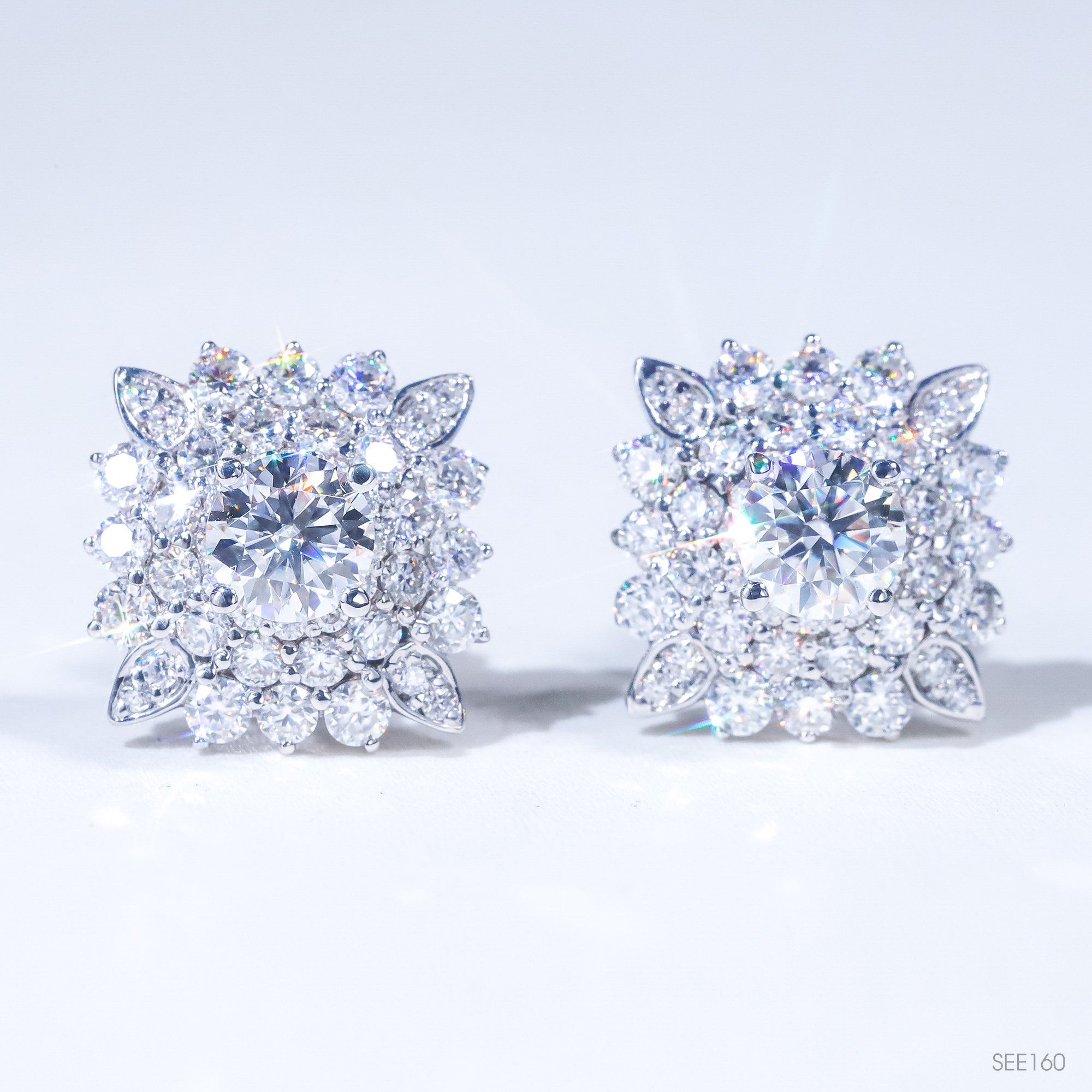  Bông tai  ổ 5mm Bạc S925 xi kim Chủ Mois Round D tấm mois  SEE160 