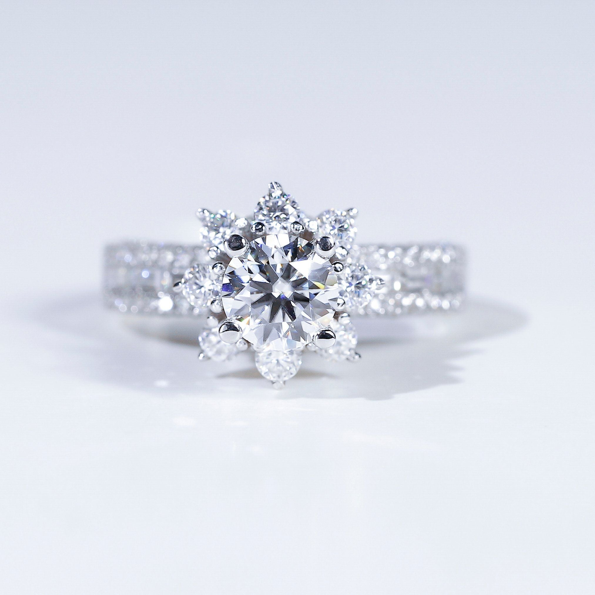  S925 Nhân nữ Chùm hoa Ổ 5,4mm Chủ Mois Round D tấm mois  SRE080.M1.m 