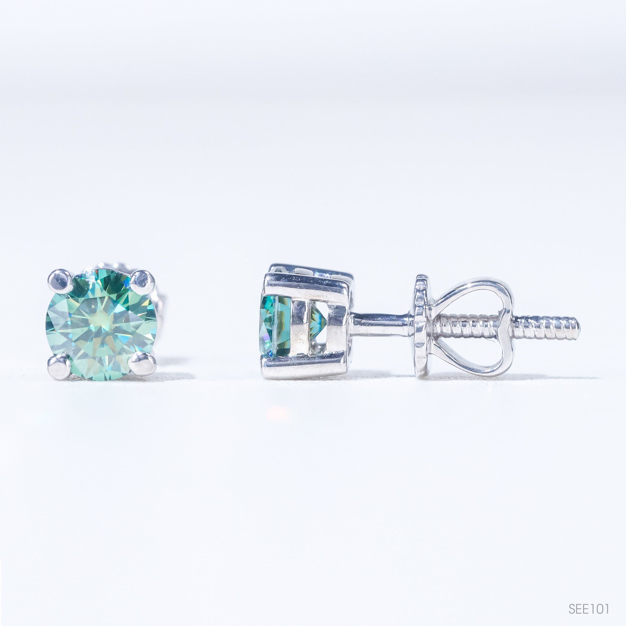  Bông tai 4 chấu chốt ren ổ 5,0mm Bạc S925 xi kim Chủ Mois Round Green không tấm  SEE101 