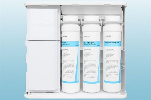 Máy lọc nước RO Toshiba TWP-N1686UV(W1) 3 lõi