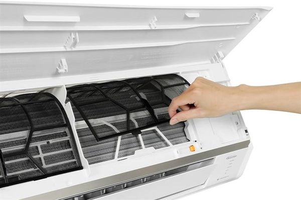 Điều hòa Panasonic 2 chiều 12000 BTU Inverter 1.5HP CS-YZ12AKH-8