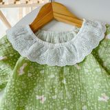  Pijama cho bé gái tay ngắn Lá Homewear A297 xô muslin cổ ren vintage hoa nhí dễ thương vải mềm mát 