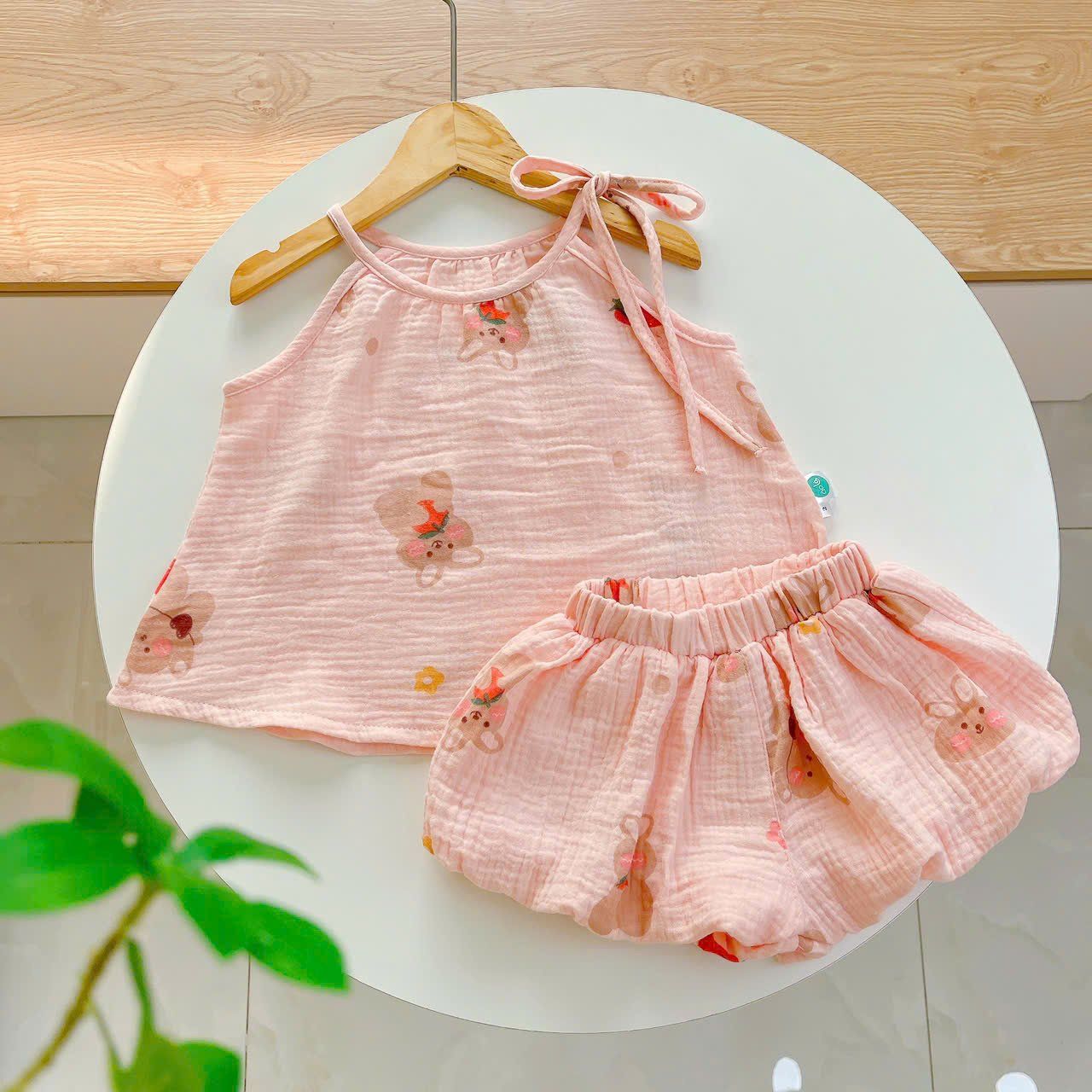  Bộ hai dây bé gái mặc hè xô muslin Lá Homewear A243, bộ yếm quần bí bé gái babydoll dễ thương kuromi thỏ gấu 
