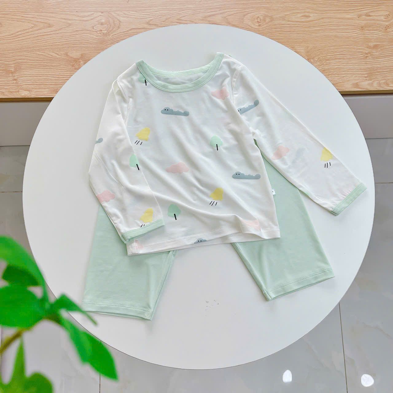  Bộ dài tay cho bé 95% sợi sồi Modal Ice Cool Áo Lá Homewear A248 mềm mát mùa hè, đồ ngủ dài tay bé trai bé gái 