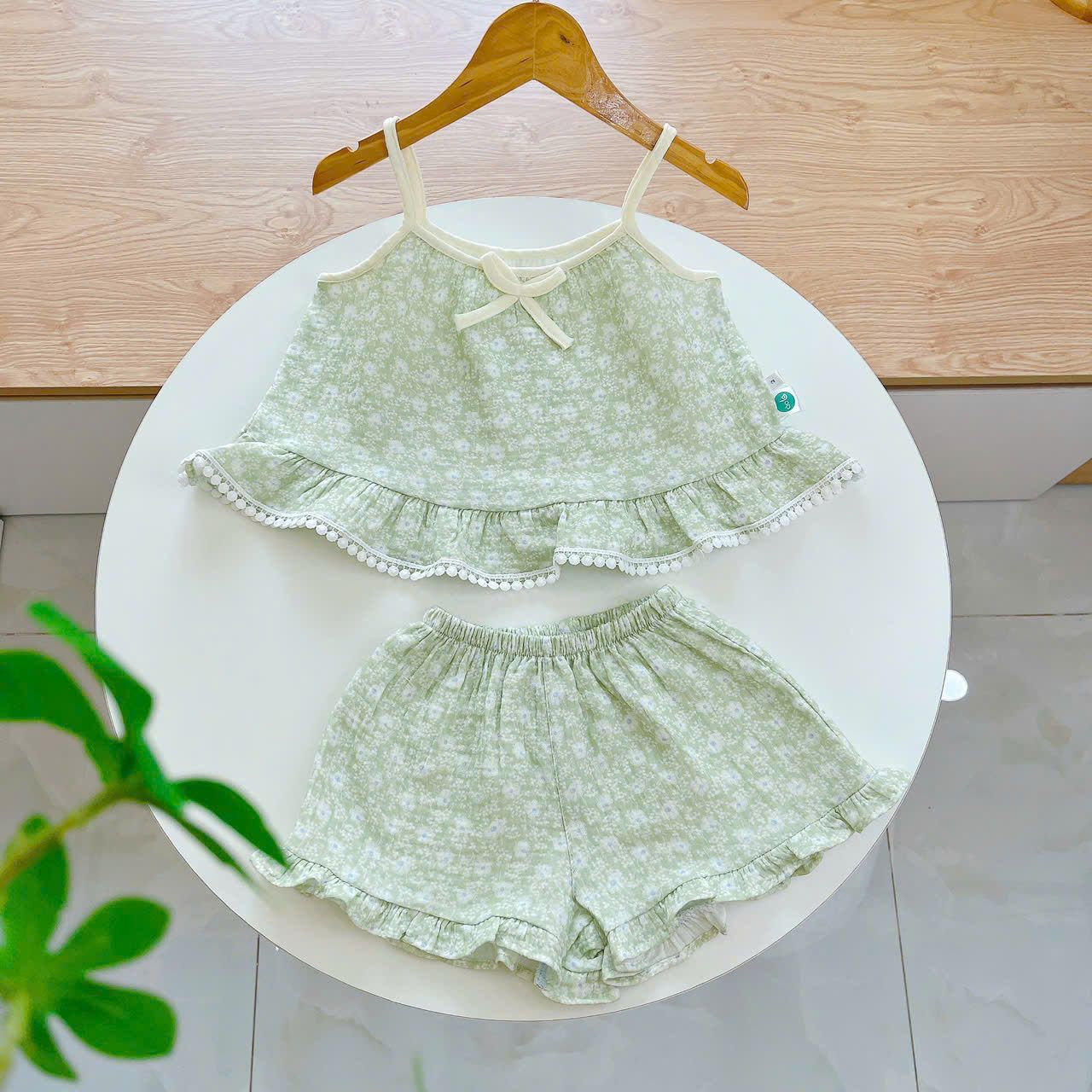  Bộ hai dây bé gái xô muslin Áo Lá Homewear A152, bộ đồ bé gái hè quần đùi xô đũi babydoll viền ren vintage 