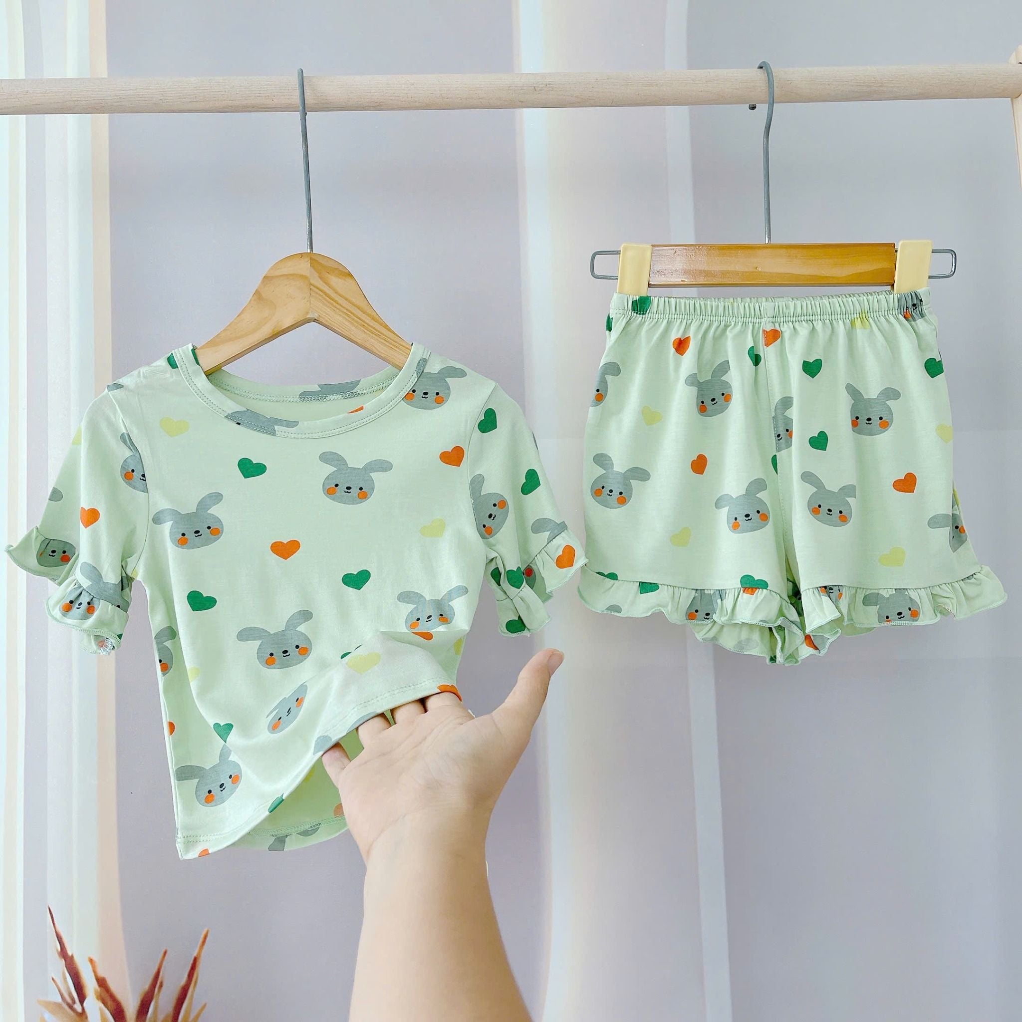  Bộ cộc bé gái 95% sợi sồi Modal Ice Cool Lá Homewear A278 mềm mát lạnh, bộ đùi bé gái mặc hè thun co giãn thoải mái 