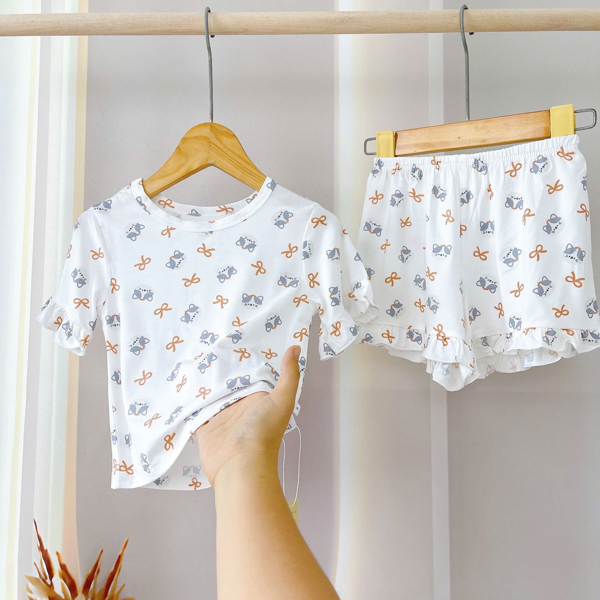  Bộ cộc bé gái 95% sợi sồi Modal Ice Cool Lá Homewear A278 mềm mát lạnh, bộ đùi bé gái mặc hè thun co giãn thoải mái 