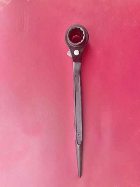  Cờ lê đuôi chuột 24mmx30mm 