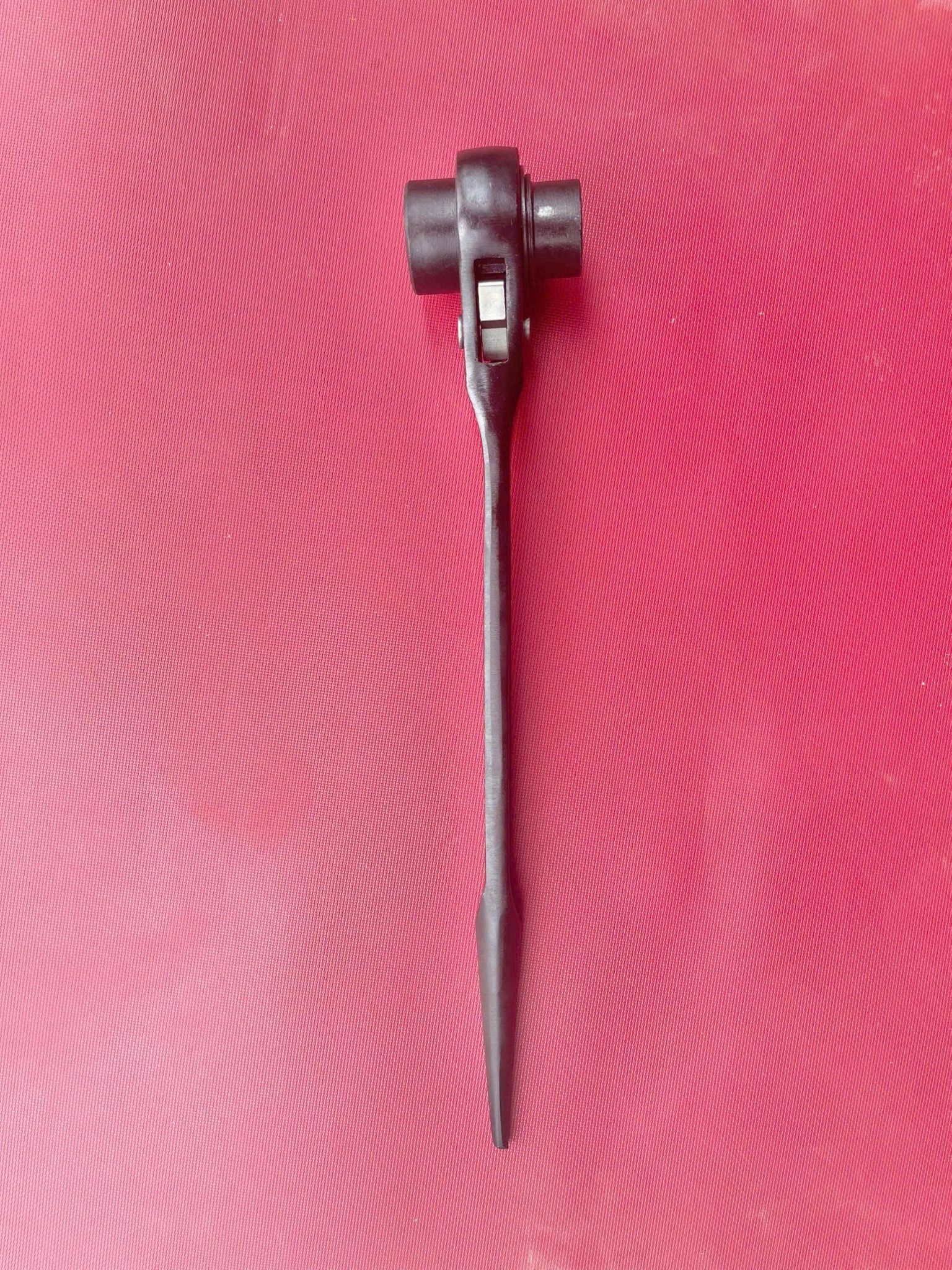  Cờ lê đuôi chuột 24mmx30mm 