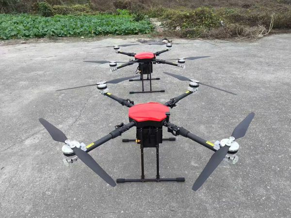  Máy bay rải dây mồi KTM-E410 