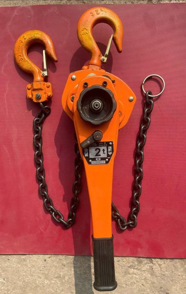  Lắc tay 2 tấn Nhật bãi 