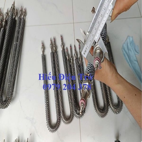  Điện trở lò bánh mì 220V-1.5KW 