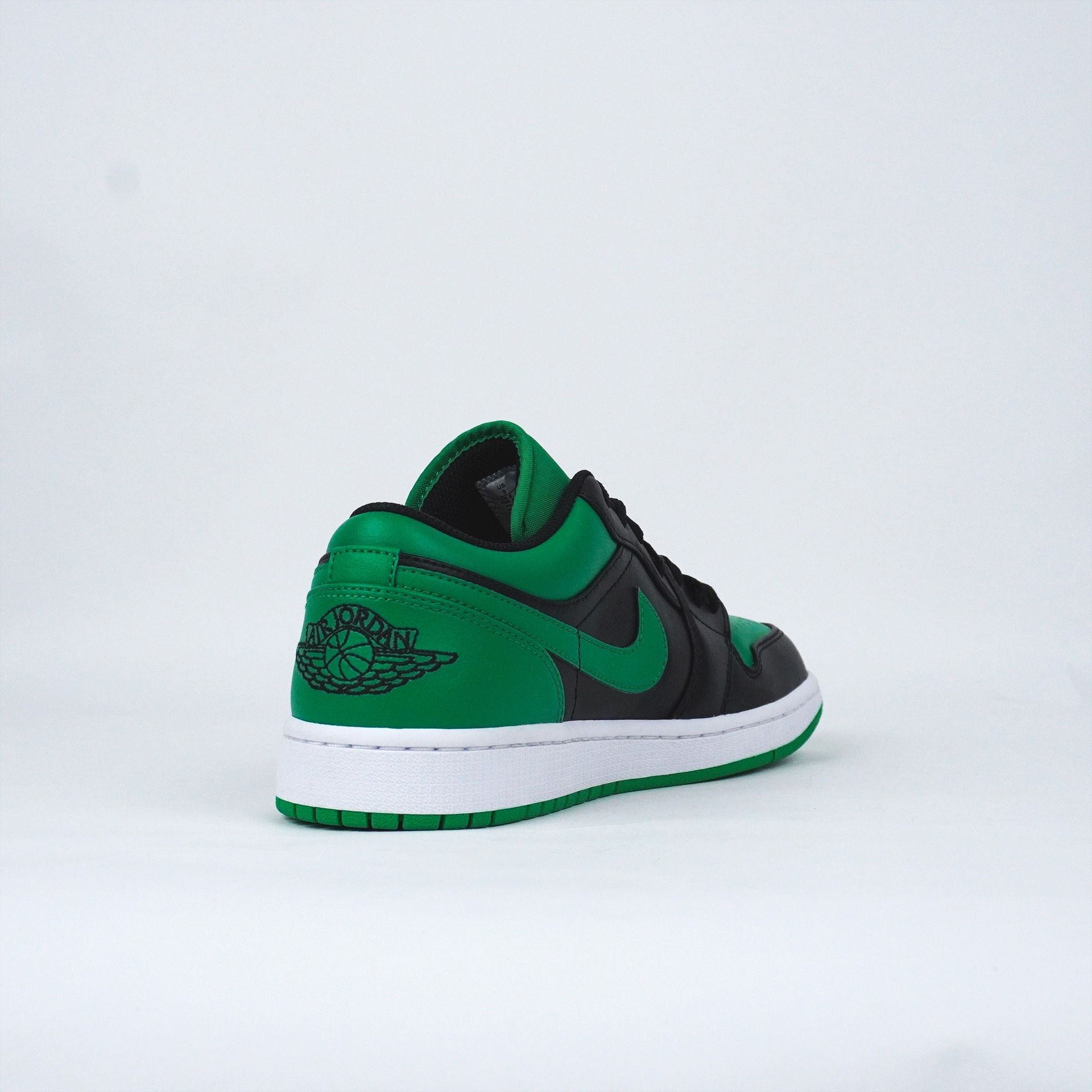 GIÀY JORDAN 1 LOW LUCKY GREEN 