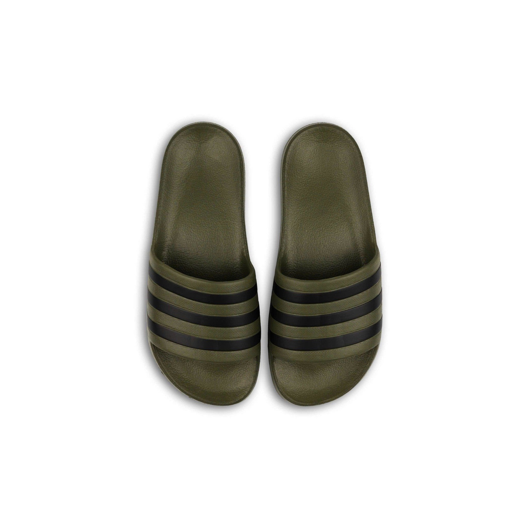  DÉP QUAI NGANG ADIDAS ADILETTE AQUA 'OLIVE STRATA ''HP9392'' 