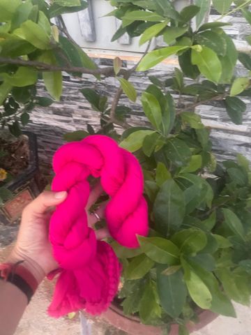  Khăn choàng cổ . 