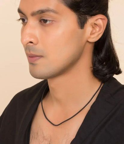  Dây mặt dây chuyền màu đen Dhyanalinga. 