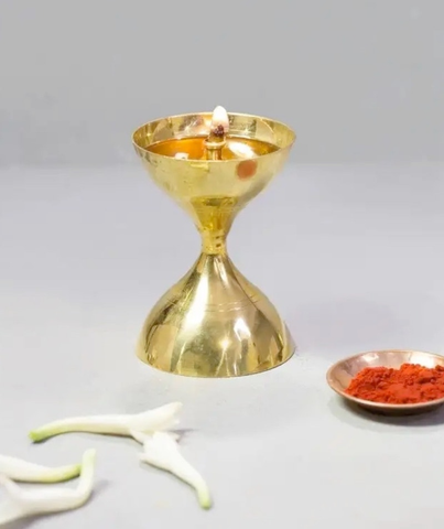  Đèn đồng Phật, mang năng lượng tích cực . 