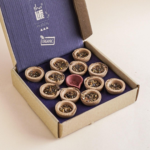  Hương cốc Sambrani (12 chiếc). tẩy ếu ,6 loại nhựa trị liệu tự nhiên ,Không chứa hóa chất. Kháng khuẩn. 