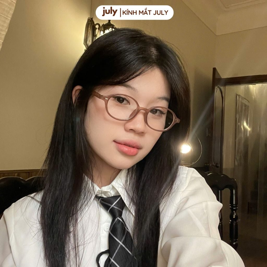 Gọng kính cận nữ dáng oval phong cách Hàn Quốc trẻ trung 8616