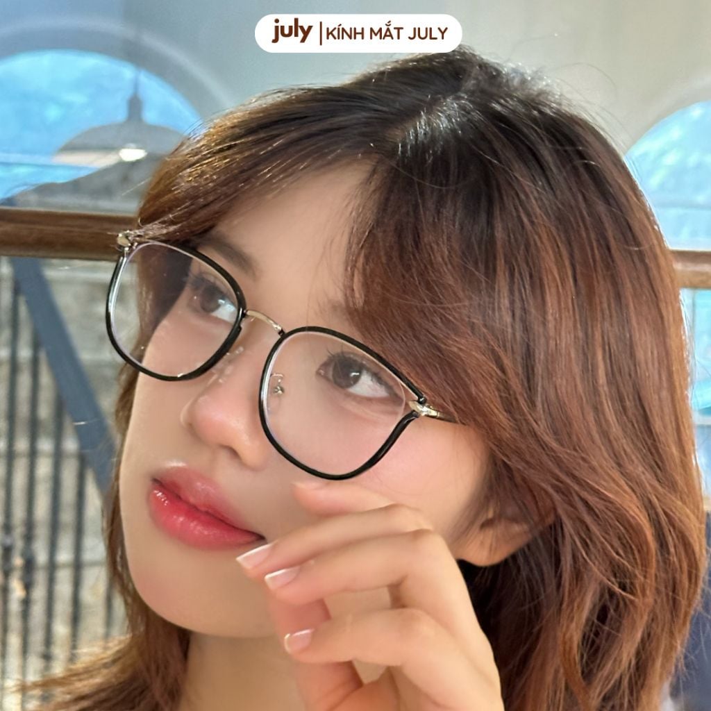 Gọng kính cận nữ mắt mèo dáng vuông kim loại bọc nhựa basic dễ đeo hợp với nhiều dáng mặt 8611