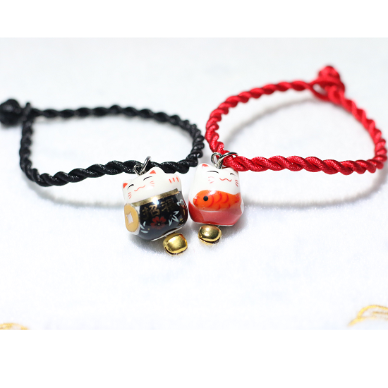 Vòng tay may mắn  MÈO MANEKI NEKO tết dây đỏ tròn