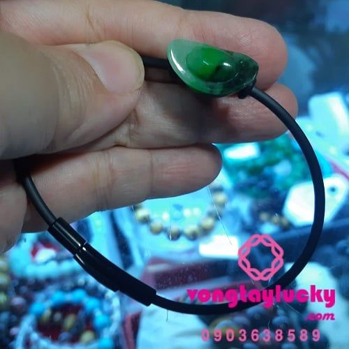 Vòng tay thỏi vàng ngọc cẩm thạch