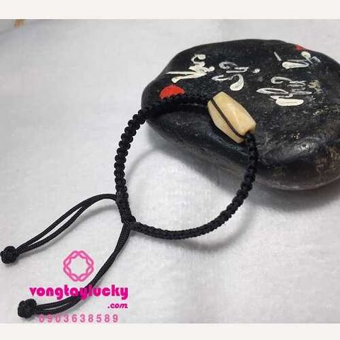 đá thô, đá lu thống, vòng tay may mắn, vòn tay mệnh thủy, vòng tay mệnh kim, vòng tay mệnh thổ, vòng tay đẹp, đá thô bạch ngọc, đá màu trắng