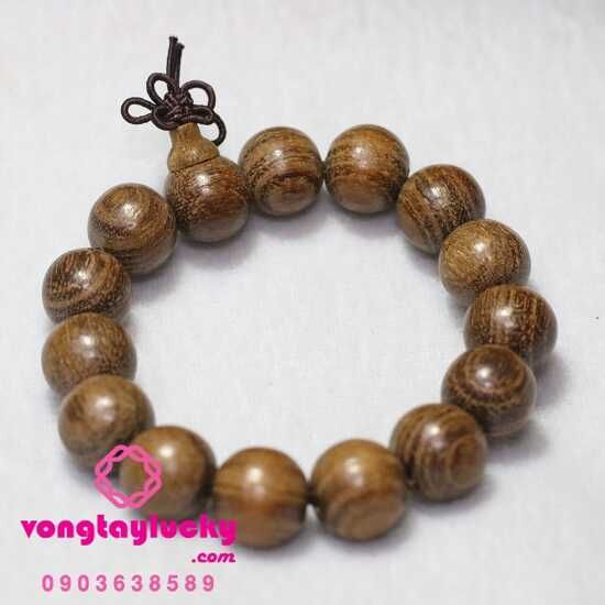 vòng tay may mắn, vòng tay trừ tà, vòng tay gỗ dâu, gỗ dâu rừng, vòng tay gỗ, vòng gỗ dâu trừng lâu năm, vòng tay dâu rừng 10li, vòng tay 18 hạt, vòng tay bình an