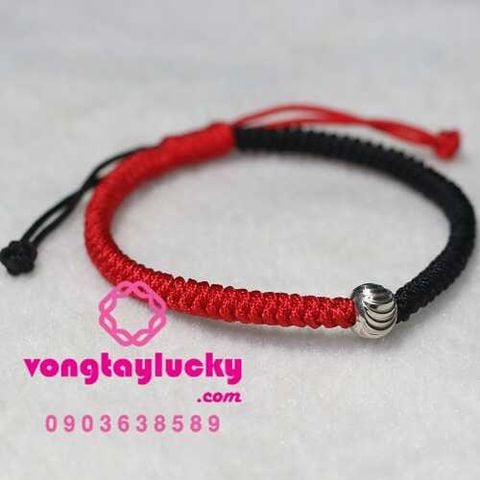 Vòng tay chỉ đỏ mix charm bạc Thái 925