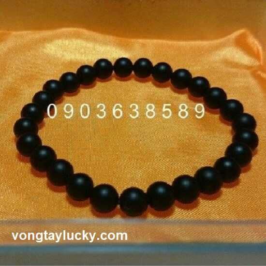 vòng tay mệnh thủy, vòng tay may mắn, vòng tay đá núi lửa, vòng tay đá đen mờ, vòng tay nữ, vòng tay đẹp, vòng tay màu đen