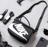 Túi Mini Shoe Box Cross-Body Bag (3L)