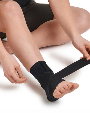 Băng cổ chân Tommie Copper Ankle Sleeve