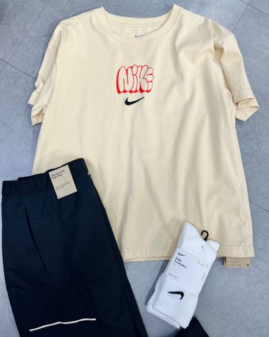 Áo Thun Solo Swoosh Tee (Form Boxy)