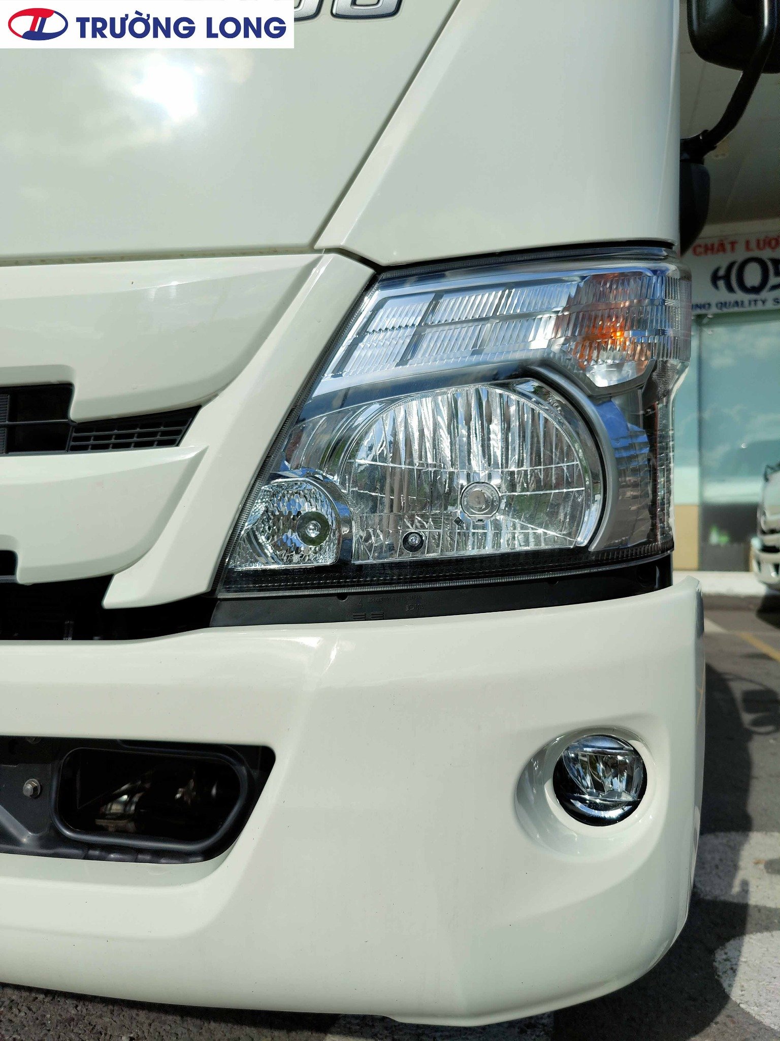 Xe Tải Hino 3.5 Tấn Thùng Mui Bạt