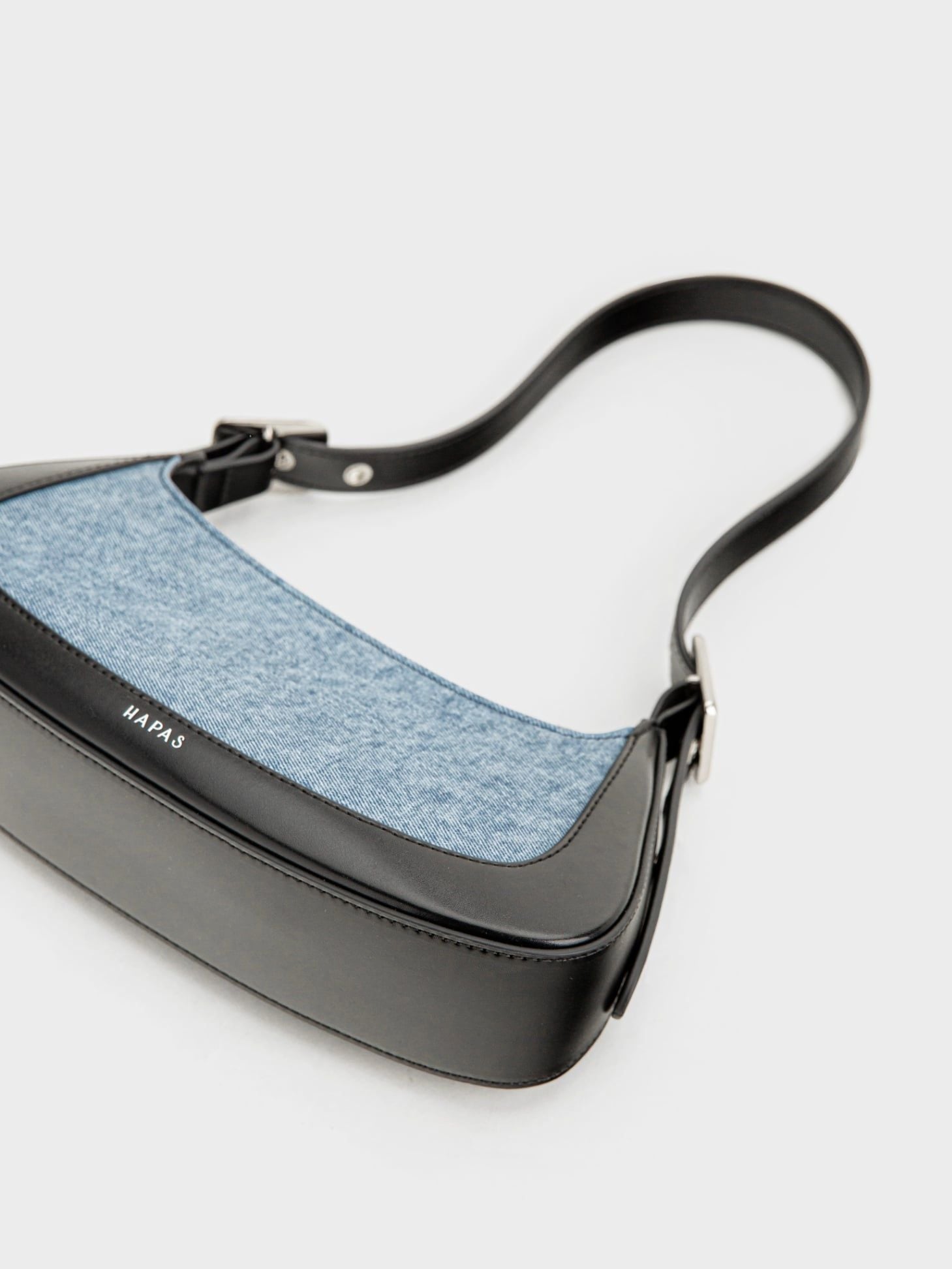  Túi Đeo Vai Khoen Vuông Leather Mix Size 27 