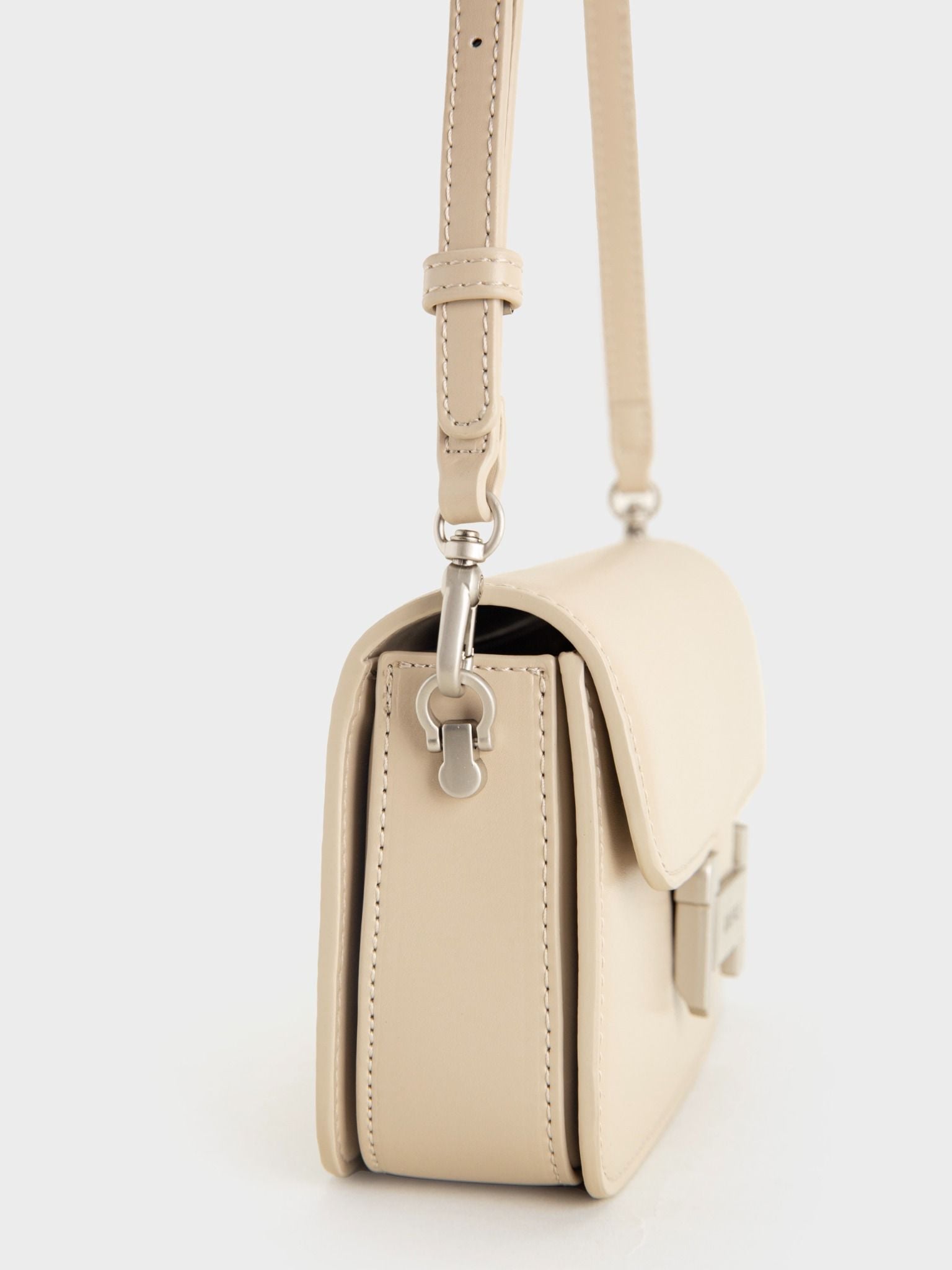  Túi Đeo Chéo Nắp Gập Khóa H 