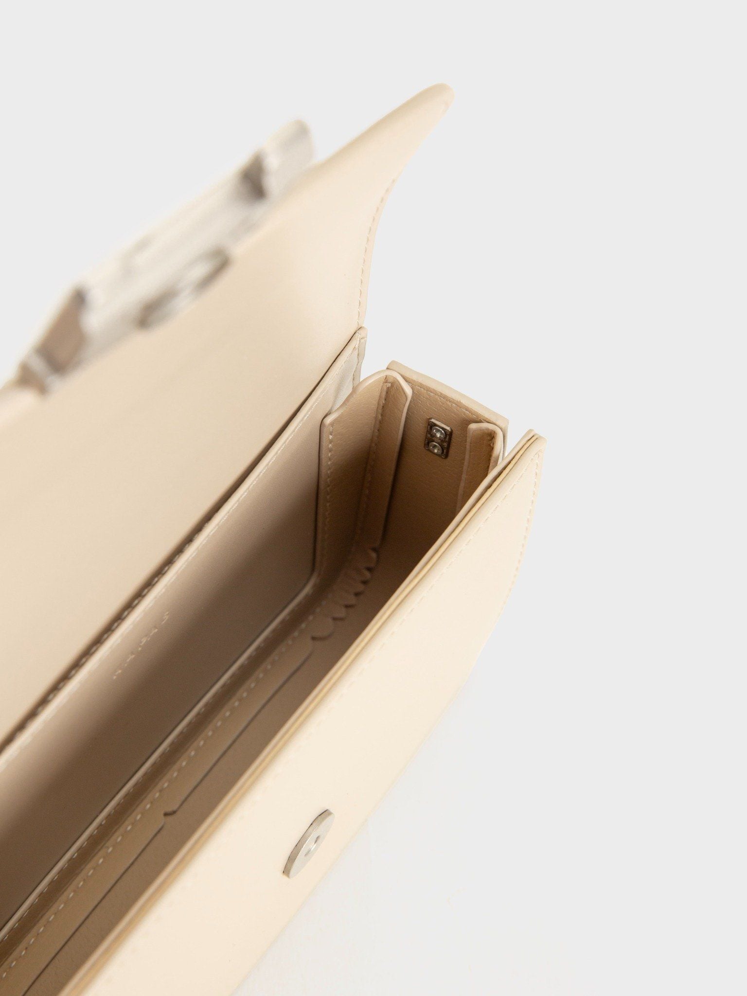  Túi Đeo Chéo Nắp Gập Khóa H 