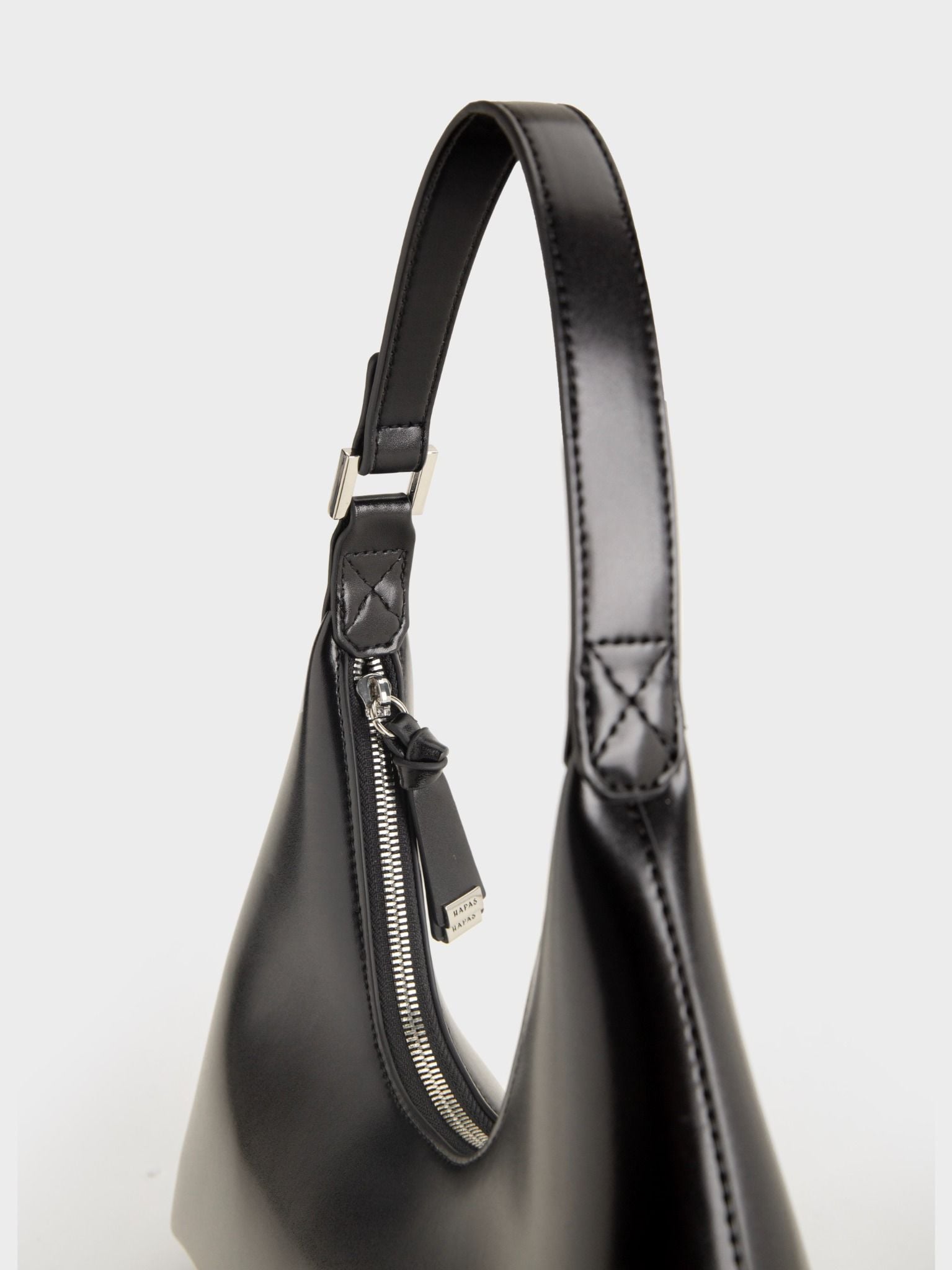  Túi Đeo Vai Khóa Cong Curved Zipper Size 27 