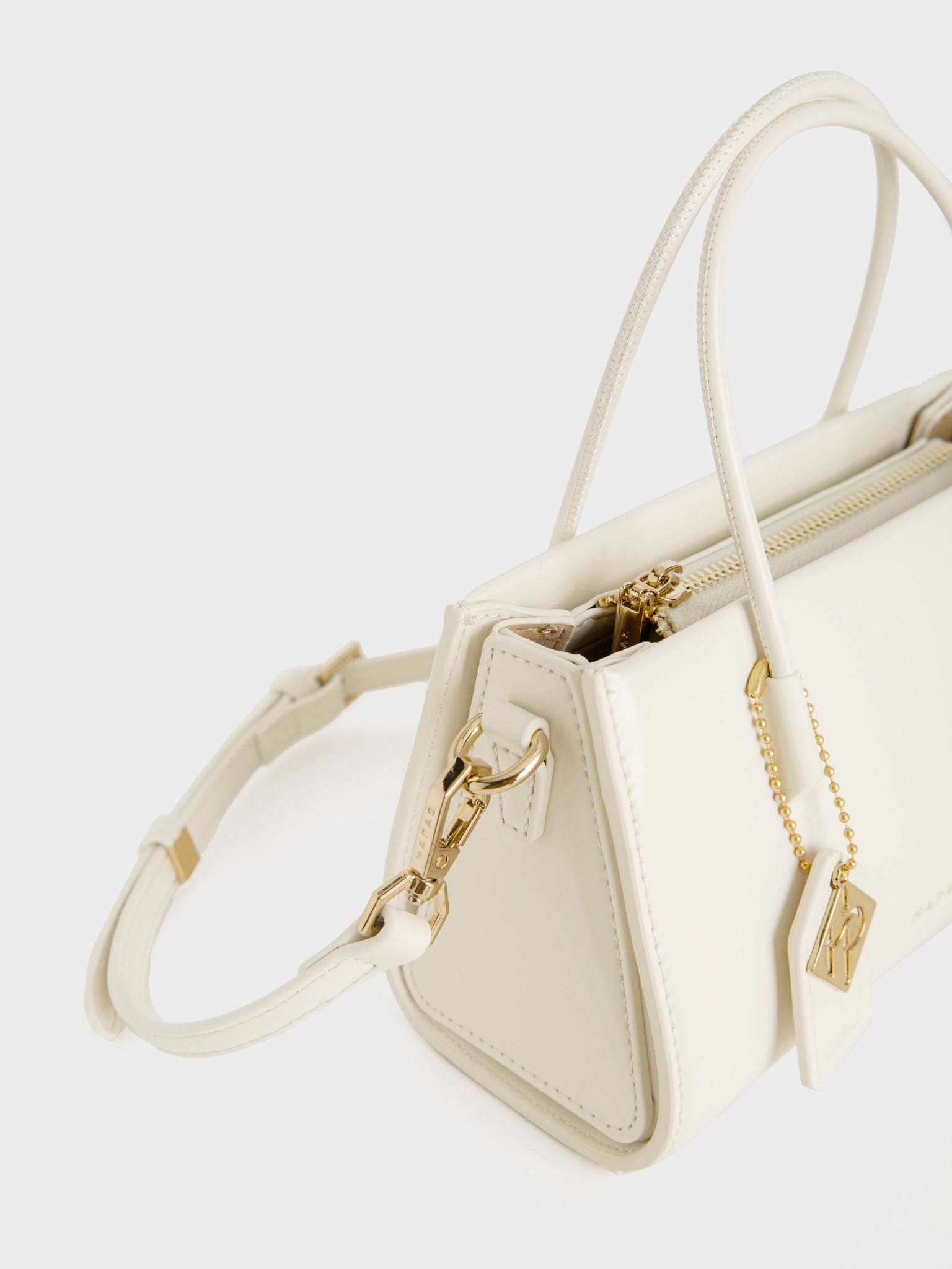  Túi Xách Tay Phủ Màu Tag Vuông Size 21 