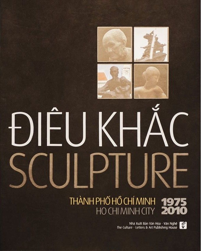  Điêu Khắc Thành Phố Hồ Chí Minh (Sách Ảnh) 