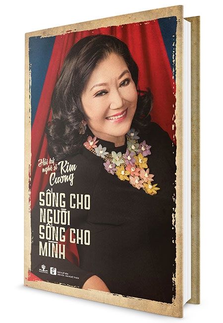  Hồi Ký Nghệ Sĩ Kim Cương: Sống Cho Người - Sống Cho Mình (Bìa Mềm) 