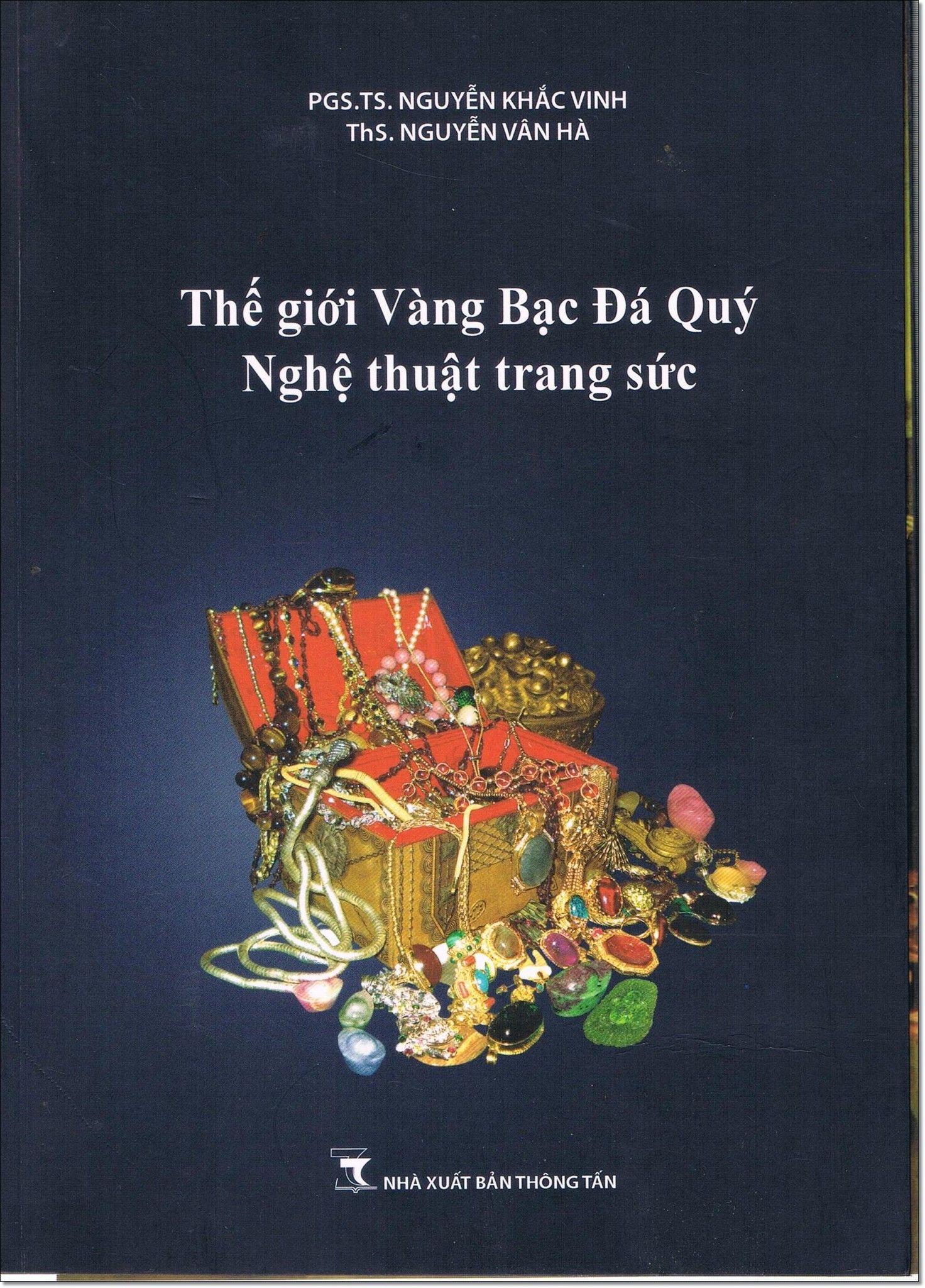  Thế Giới Vàng Bạc Đá Quý 