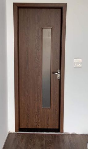 Cửa Nhựa Composite Ô Kính CM-OK12