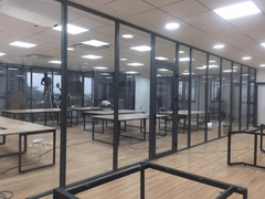 VÁCH KÍNH CỐ ĐỊNH NHÔM XINGFA