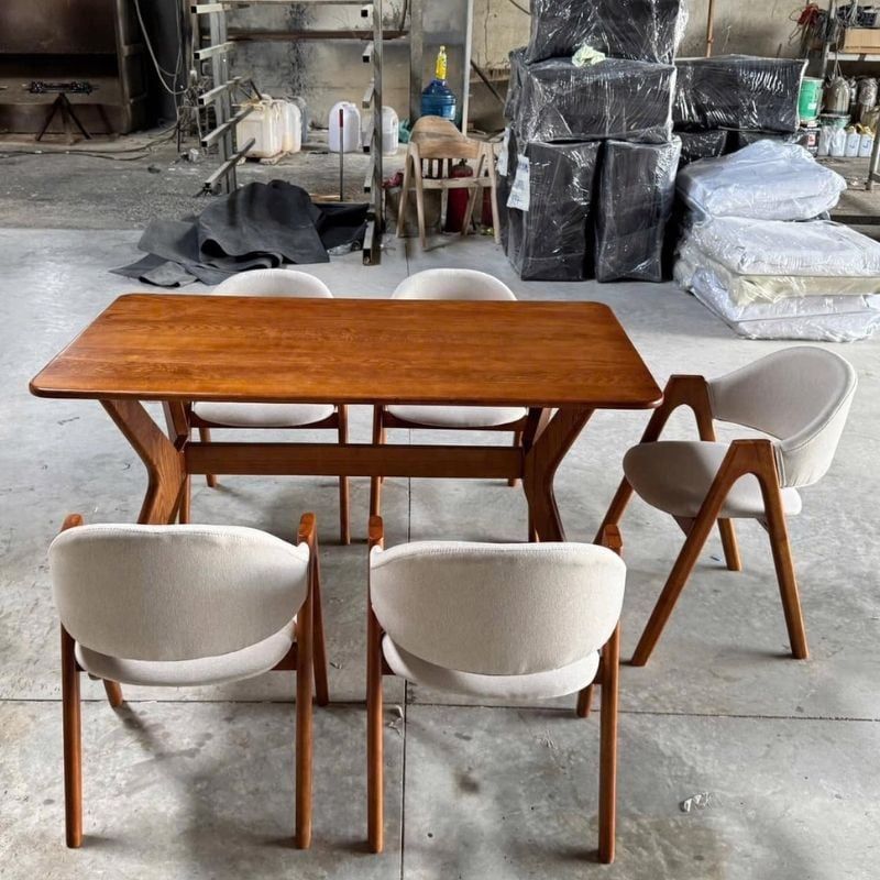  BỘ BÀN ĂN CHỮ A 