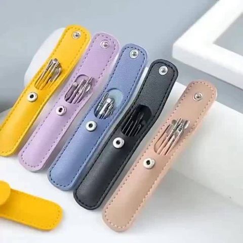 Bộ Lấy Ráy Tai 6 Món Kèm Bao Da Tiện Lợi Chất Liệu Thép Không Gỉ Cao Cấp Chăm Sóc Tai Chuyên Nghiệp.
